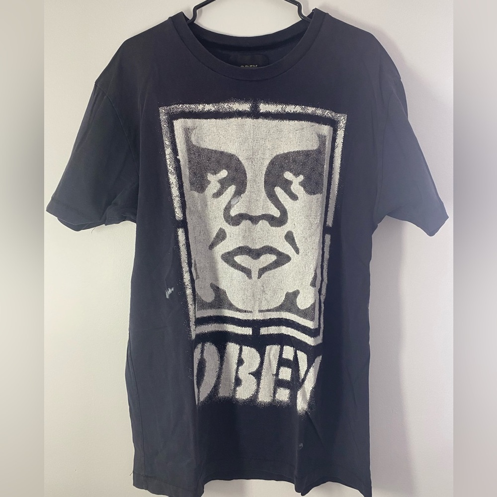 Mens OBEY T-shirt